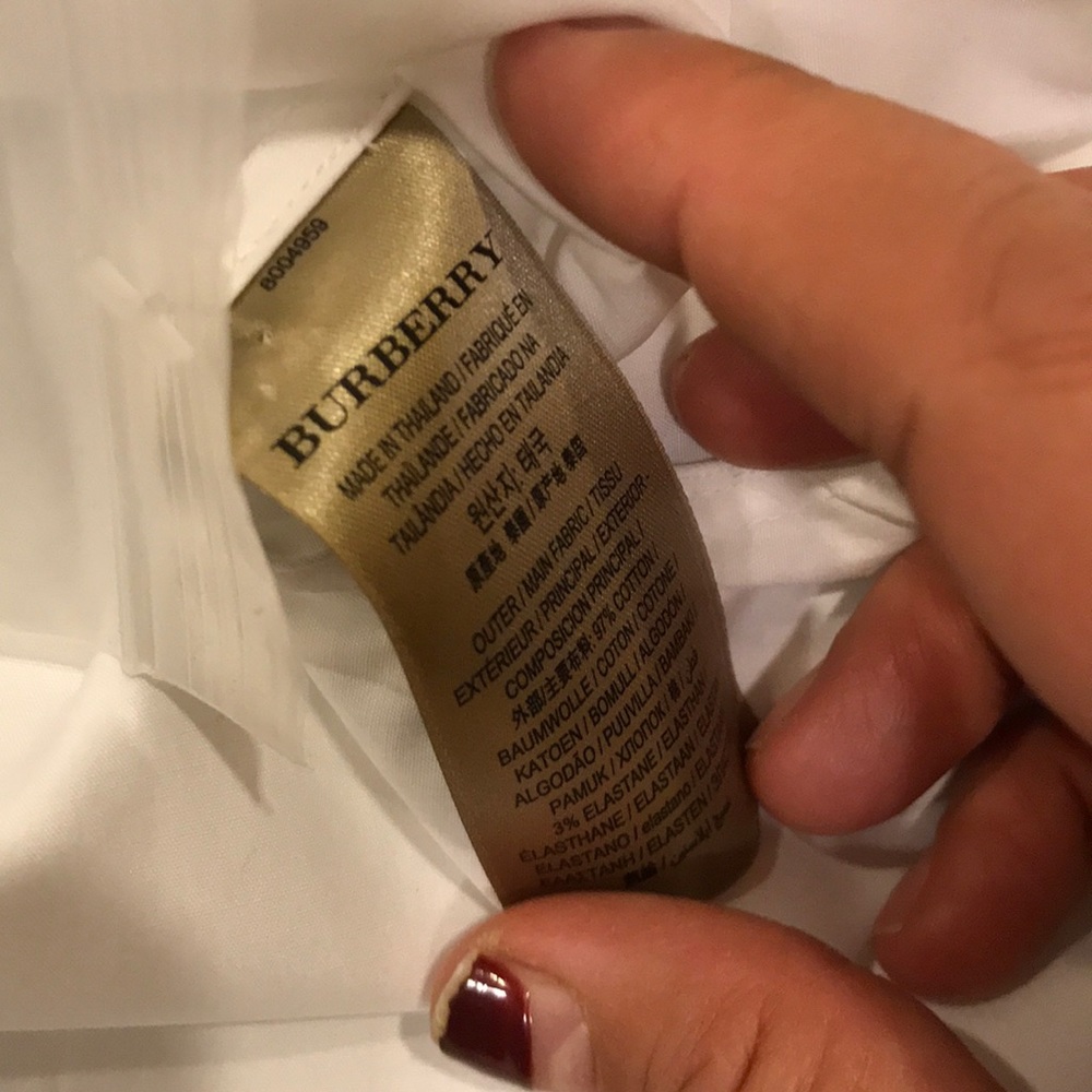 100% authentic Burberry button down shirt size XL - Picture 11 of 16
